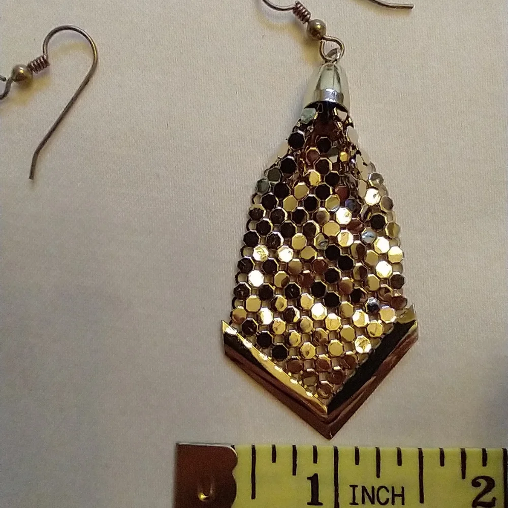Whiting and Davis mesh earrings - Picture 5 of 14